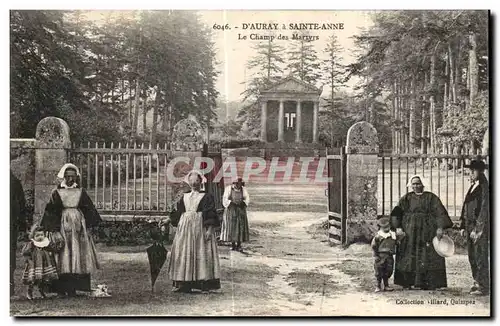 Cartes postales D Auray a Sainte Anne Le Champ Des Martyrs Foklore Costume Coiffe Bretagne
