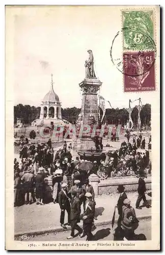 Cartes postales Sainte Anne d Auray Pelerins a la Fontaine