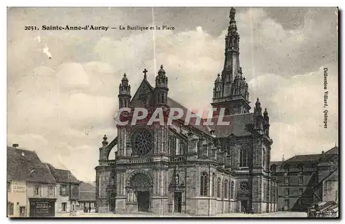 Cartes postales Sainte Anne d Auray La Basilique et la Place