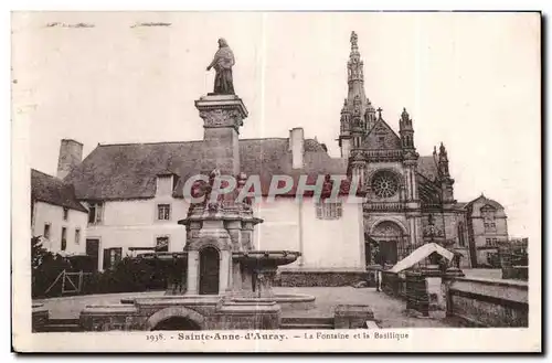 Cartes postales Sainte Anne d Auray La Fontaine et la Basilique