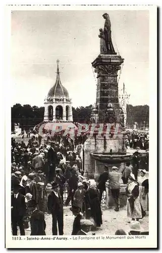 Ansichtskarte AK Ste Anne d Auray La Fontaine et le Monument naux Morts