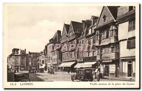 Cartes postales Lannion Vieille Maison Place du Centre