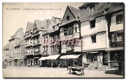 Ansichtskarte AK Lannion Vieilles Maisons Place du Centre