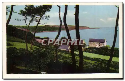 Cartes postales Plestin Les Greves Saint Efflam L Hotel de la Plage et la Pointe de l Armorique