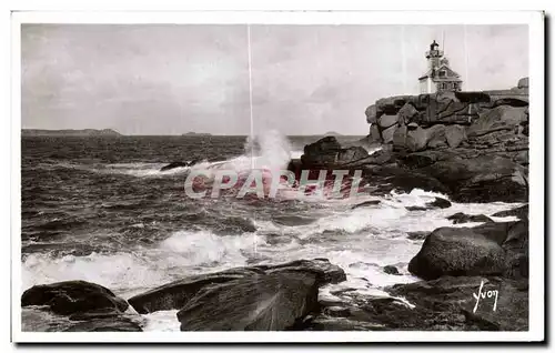 Ansichtskarte AK Ploumanac h Les Rochers du Phare