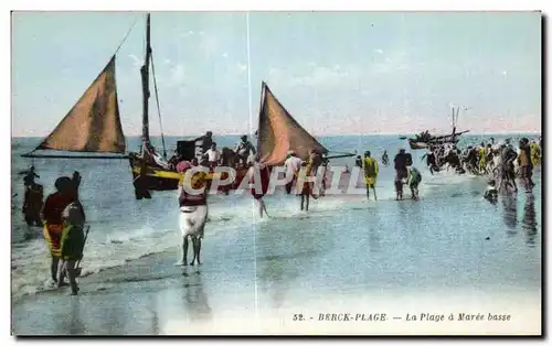 Cartes postales Berck Plage La Plage a Maree Basse Bateau