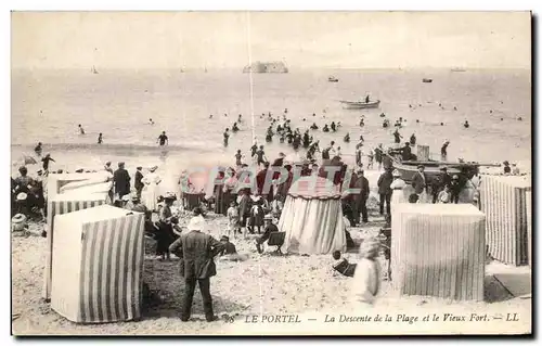 Ansichtskarte AK Le Portel La Descente de la Plage et le Vieux Fort