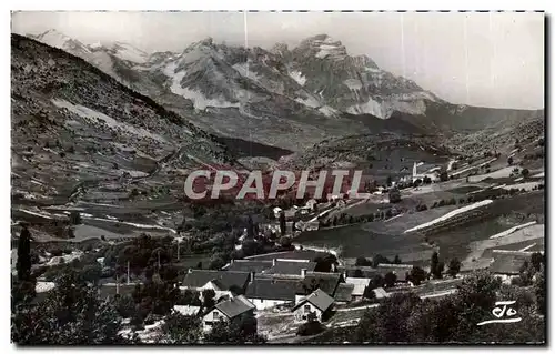 Ansichtskarte AK Les Hautes Alpes St Etienne en Devoluy Vue panoramique sur la Valle