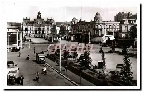 Ansichtskarte AK Vichy L Esplanade de l Hotel de Ville