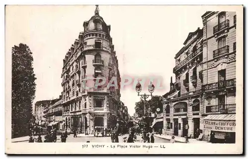 Cartes postales Vichy La Place Victor Hugo