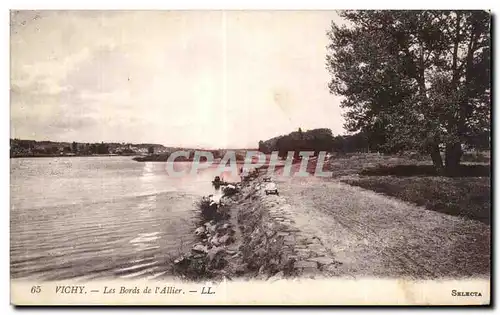 Cartes postales Vichy Les Bords de l Allier