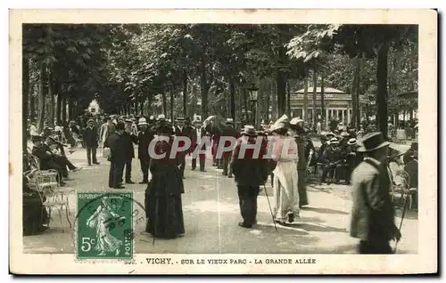 Ansichtskarte AK Vichy sur le Vieux Parc La Grande Allee