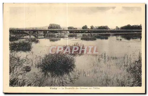 Ansichtskarte AK Vichy La Passerelle des Courses sur l Allier