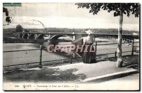 Cartes postales Vichy Promenade et Pont sur l Allier