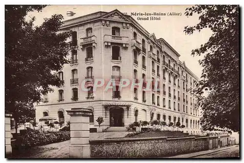 Ansichtskarte AK Neris les Bains Allier Grand Hotel