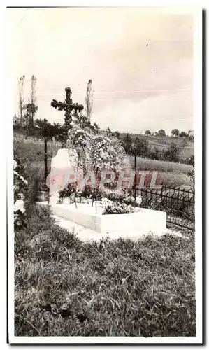 Photo Genissiat tombe papa Borel