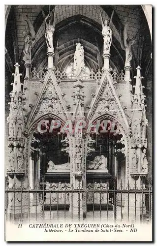 Cartes postales Cathedrale De Treguier Interieur Le Tombeau de Saint Yues