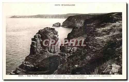 Cartes postales Cote D Emeraude Cap Frehel Le Curieux Rocher de La Fauconniere aux assises reguliers sape sans r