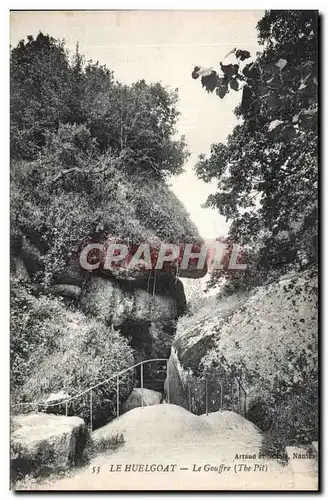 Cartes postales Le Huelgoat Le Gouffre