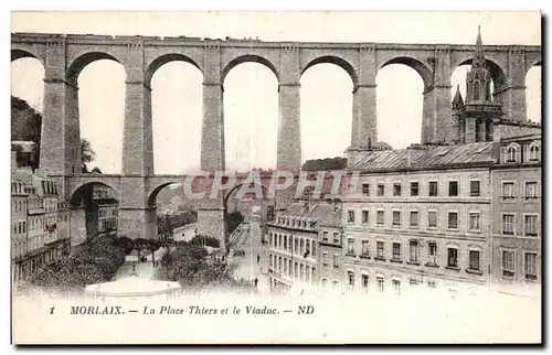 Ansichtskarte AK Morlaix La Place Thiers et le Viaduc