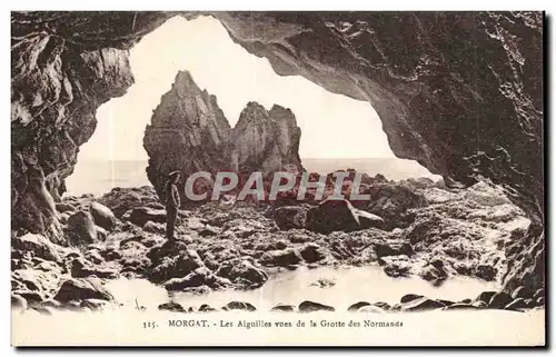 Cartes postales Morgat Les Aiguilles vues du la Grotte des Normands