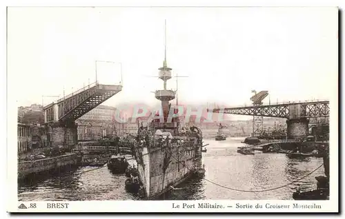 Cartes postales Brest Le Port Militaire Sortie du Croiseur Montcalm