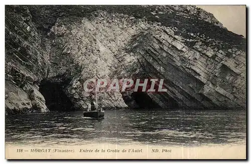 Cartes postales Morgat (Finistere) Entree de la Grotte de I Autel Barque