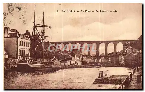 Ansichtskarte AK Morlaix Le Port Le Viaduc Bateau