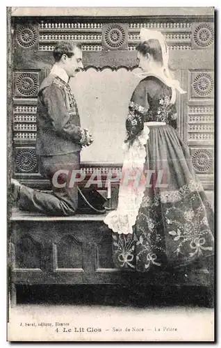 Cartes postales Le Lit Clos Sair De Nose Folklore Costume Costume Bretagne