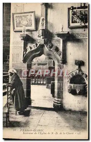 Cartes postales Perros Guirec Interieur de L Eglise de La Clarte Folklore Costume