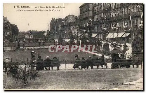 Ansichtskarte AK Rennes La Place de la Republique et les nouveaux Jardins sur la