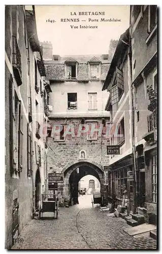 Cartes postales La Bretagne Rennes Porte Mordelaise Vue Interieure Femme et enfant