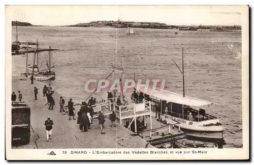 Ansichtskarte AK Dinard L Embarcadere des Vedettes Blanches et vue sur St Malo