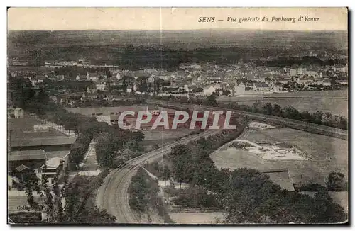 Ansichtskarte AK Sens Vue Generale du Faubourg d Yonne