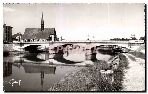 Cartes postales Sens (Yonne) L Eglise St Maurice et le Pont au Diable