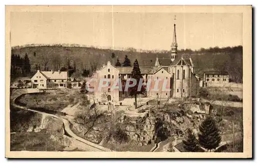 Cartes postales Monastere de Sainte Marie de la Pierre Qui Vire (Yonne) Vue Avec Descente Vers le Trinquelin