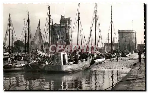 Cartes postales La Rochelle Entree du Port Bateaux