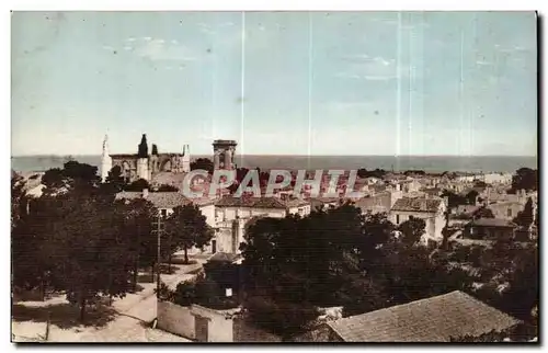 Cartes postales Ile de Re Vue Panoramique de Saint Martin de Re vers l ancienne eglise fortifiee ruinee par les