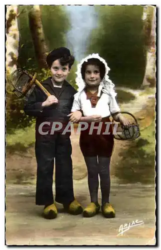 Ansichtskarte AK Sur la de Lumiere ILe D Oleron Jeunes Pecheurs Folklore Costume