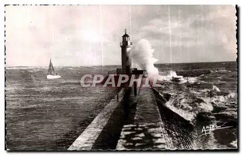 Cartes postales Ile D Oleron La Cotiniere La Jetee par gros temps