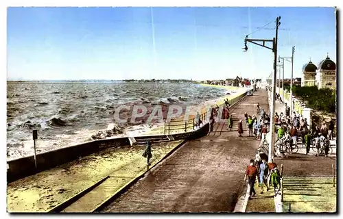 Cartes postales Chatelaillon (Chte Mme) Boulevard de la Mer