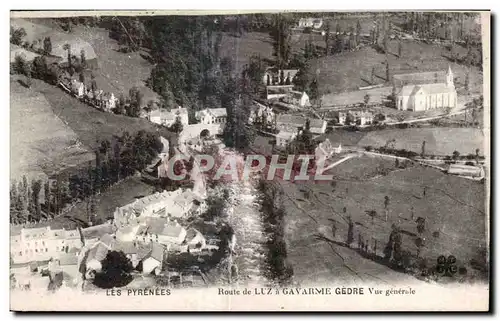 Ansichtskarte AK Les Pyrenees Route de Luz a Gavarnie Genre Vue generale