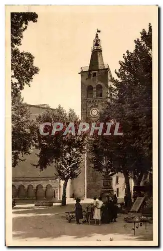 Ansichtskarte AK Prades (Pyrenees Orientales) L Eglise Saint Pierre