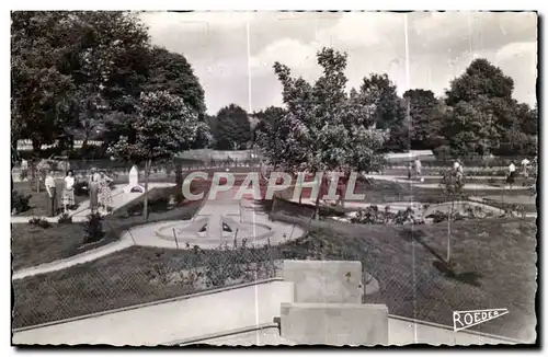 Cartes postales Vittel Dans le Parc Le Golf miniature