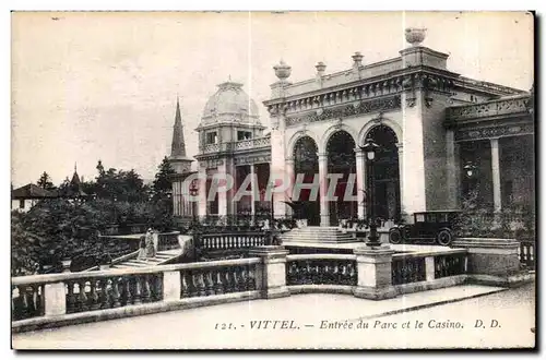 Cartes postales Vittel Entree du Parc et le Casino