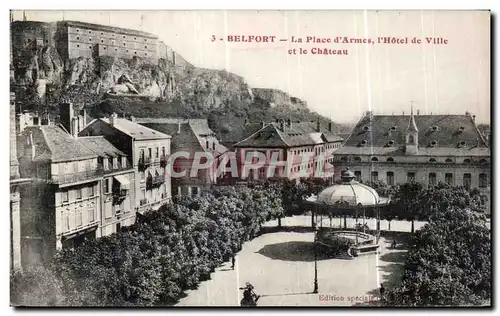 Cartes postales Belfort La Place d Armes l Hotel de Ville et le Chateau