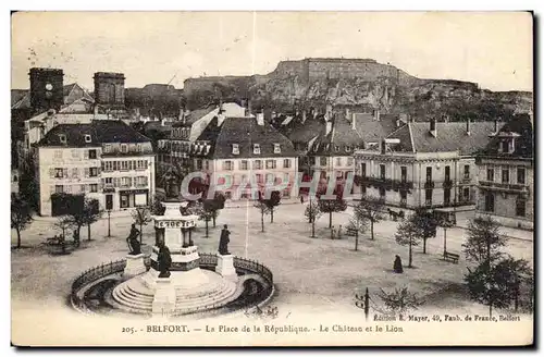 Cartes postales Belfort La Place de la Republique Le Chateau et le Lion