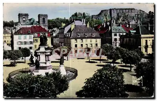 Cartes postales Images de France Belfort (Territoire) Place de la Republique La Cathedrale et le Chateau