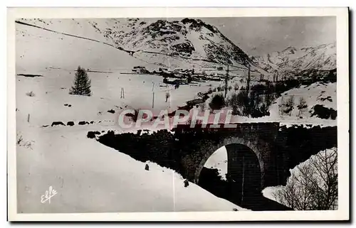 Cartes postales Sports d Hiver au Col de Puymorens Pont et Village de Porte