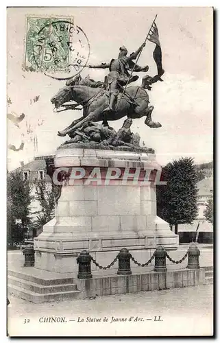 Ansichtskarte AK Chinon La Statue de Jeanne D Arc